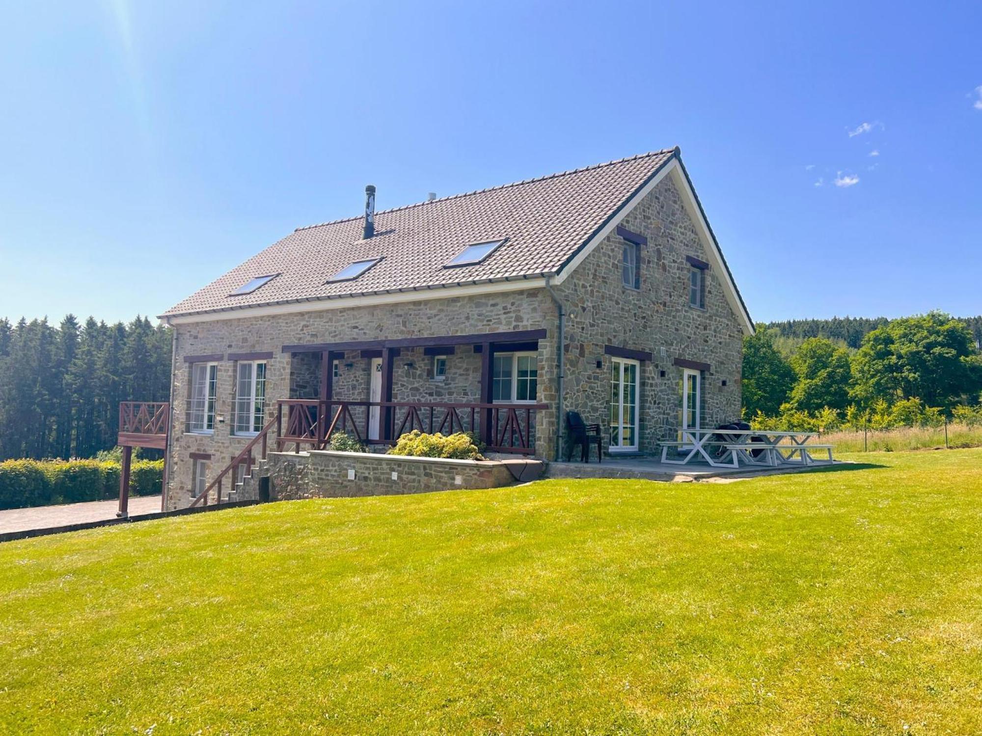 Sur Les Thiers Villa Lierneux Eksteriør billede